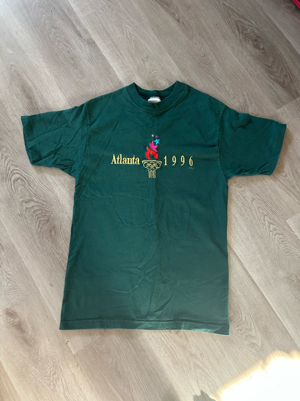 Authentic Vintage 1996 Atlanta Olympics Graphic Tee (Single Stitch)